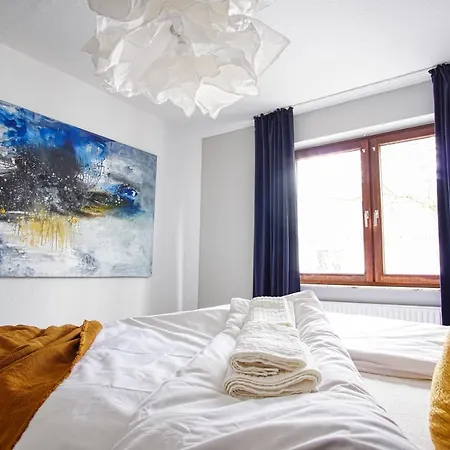 Apartment Homefy Family - 4 People - Free Parking - 2x Smarttvs Essen